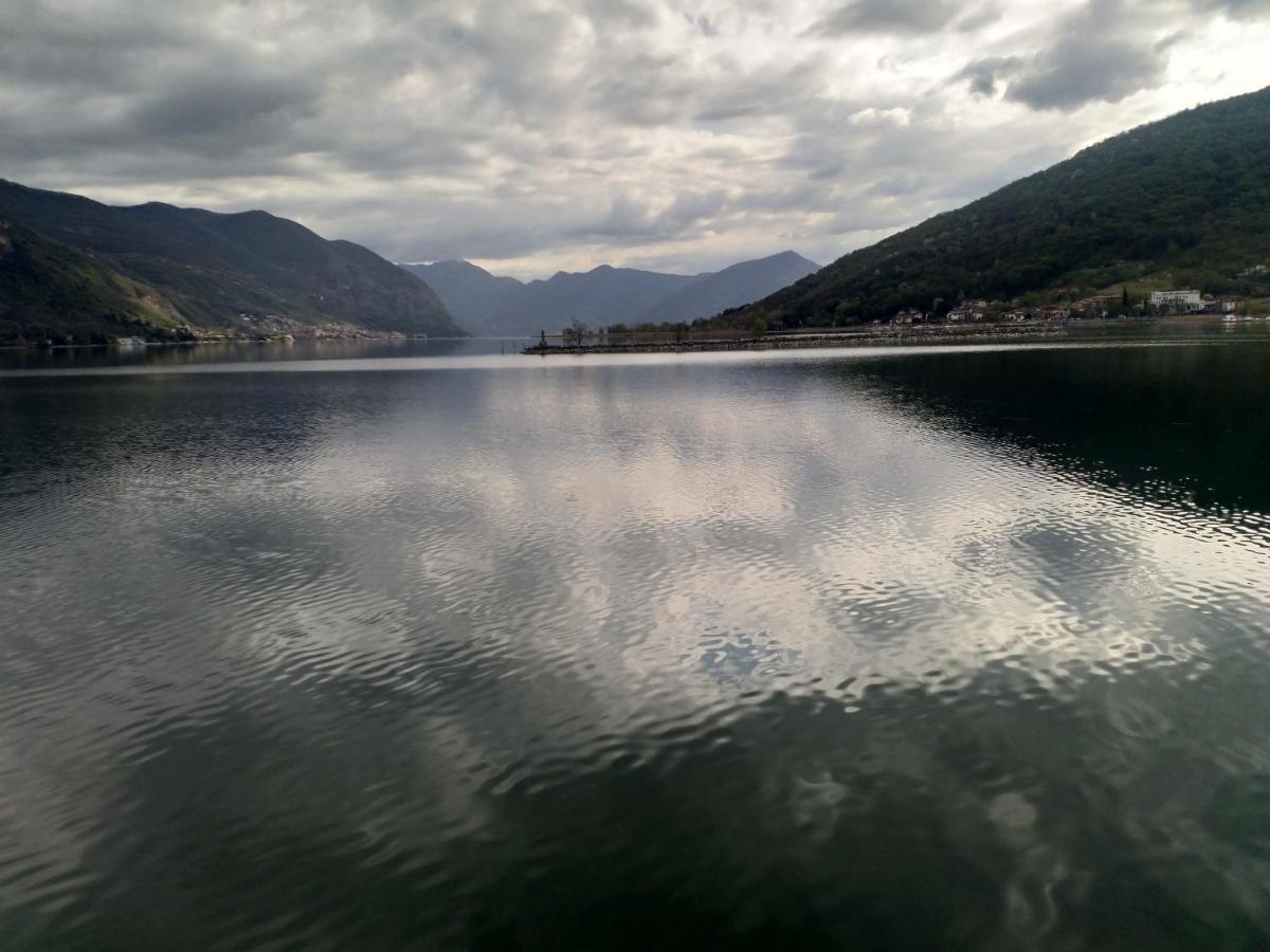 Lake View Terrace Паратико Экстерьер фото