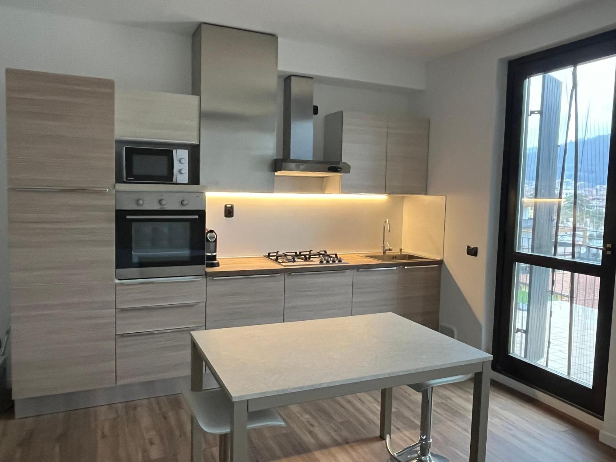 Lake View Terrace Паратико Экстерьер фото